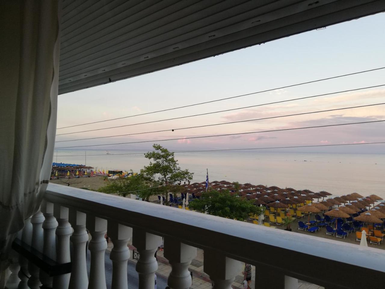 Sea Side Villa Economou ปาราเลียกาเตอรีนิส ภายนอก รูปภาพ