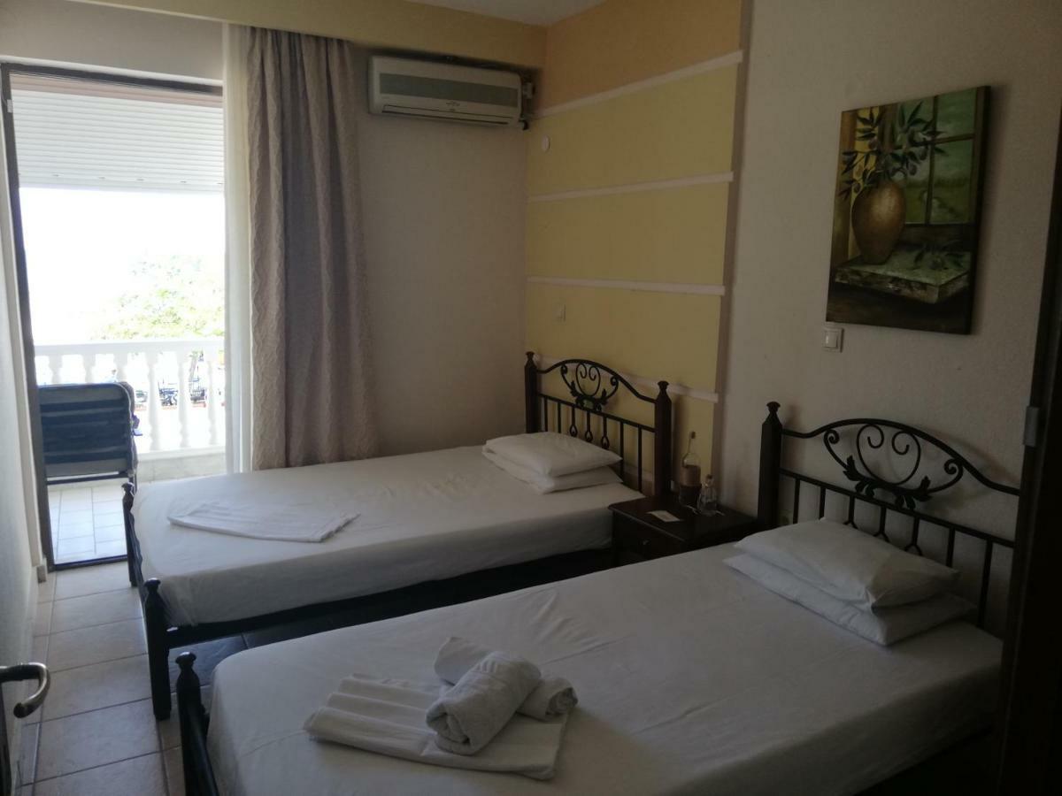 Sea Side Villa Economou ปาราเลียกาเตอรีนิส ภายนอก รูปภาพ